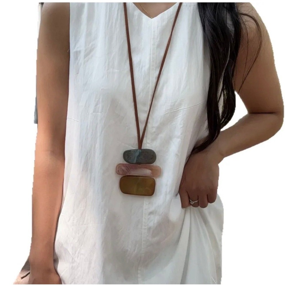 Boho Resin Geometric Pendant Necklace – Triple Color Stack, Adjustable RopeNWT - Picture 6 of 8